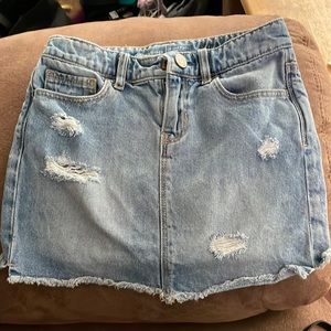 Gently used Gap kids - little girl denim mini skirt - size 6
